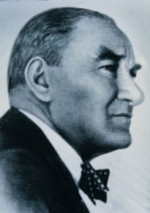 Fotoğraflarla Atatürk